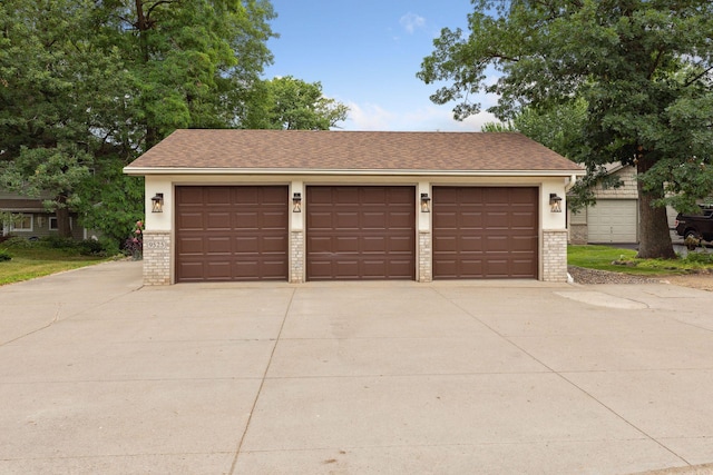 9525 Shore Trl N, Forest Lake, MN 55025 - view of detached garage