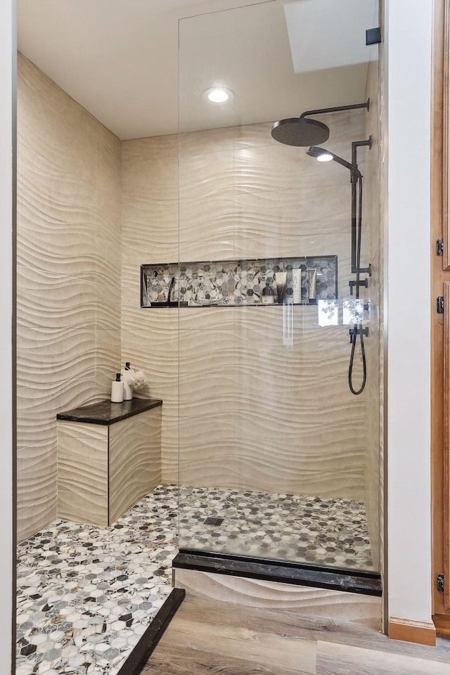9525 Shore Trl N, Forest Lake, MN 55025 - bathroom featuring a walk in shower, wood finished floors, and recessed lighting