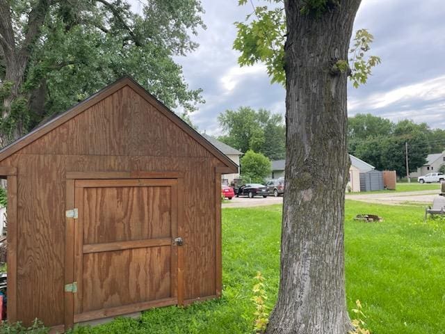 206 20th St S, Benson, MN 56215 - view of shed