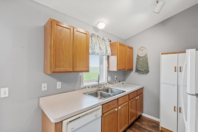 2043 Brittany Ct, Shakopee, MN 55379 - photo 6