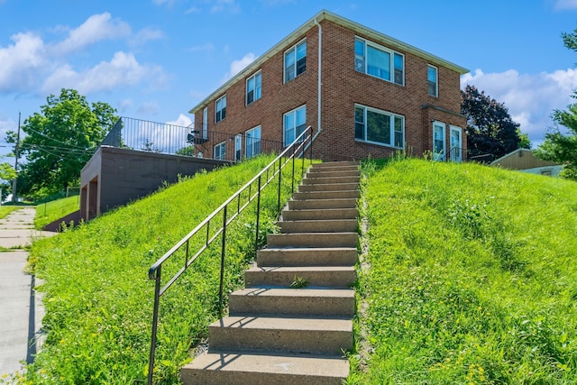 3654 Lyndale Ave N, Minneapolis, MN 55412 - view of property featuring stairs