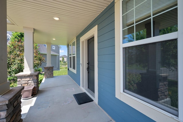 6430 Bluestem Cir, Corcoran, MN 55340 - view of covered porch