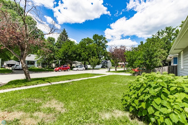 420 17th St S, Moorhead, MN 56560 - view of yard