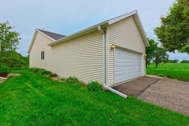 343 Perch Ln, Winsted, MN 55395 - view of side of home featuring a yard