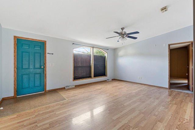 108 Hilton Ct, Mankato, MN 56001 - spare room featuring ceiling fan and light wood-style flooring