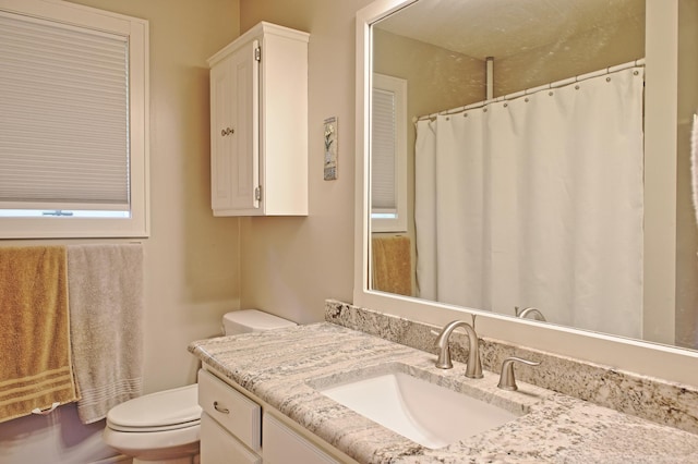 13334 Silverod Ct NW, Andover, MN 55304 - full bath with vanity and a shower with curtain