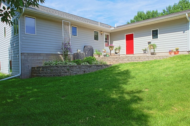 13334 Silverod Ct NW, Andover, MN 55304 - back of house with a yard