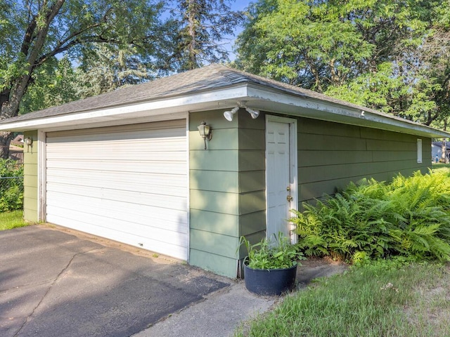 11827 Douglas Dr N, Champlin, MN 55316 - detached garage with driveway
