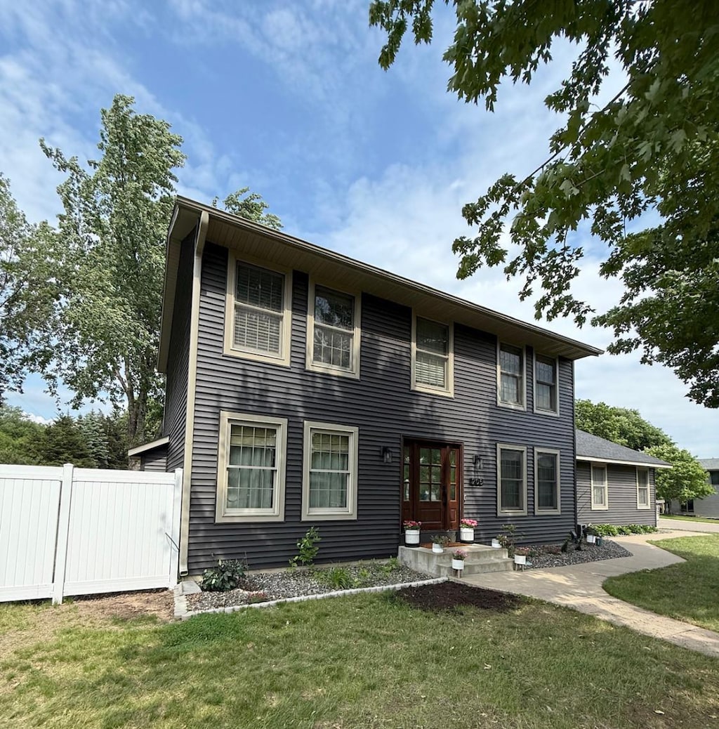 205 Evergreen Dr E, Cannon Falls, MN 55009 - view of colonial house