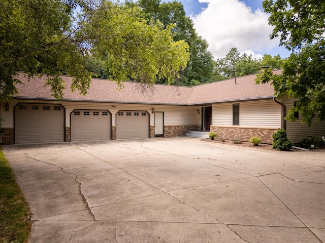 1634 Golden Dr SW, Alexandria, MN 56308 - photo 1