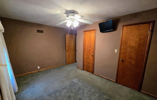 808 5th St SW, Pipestone, MN 56164 - unfurnished bedroom with carpet and a ceiling fan