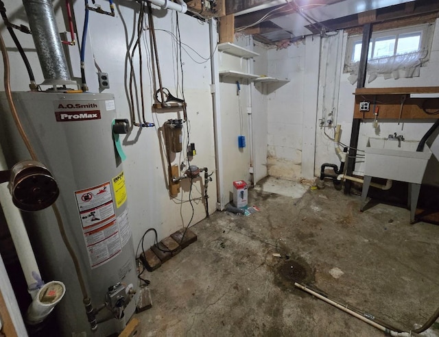 808 5th St SW, Pipestone, MN 56164 - unfinished below grade area with gas water heater and a sink