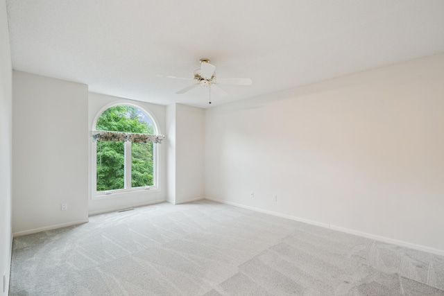 7005 Valley View Rd, Edina, MN 55439 - carpeted empty room featuring a ceiling fan and baseboards