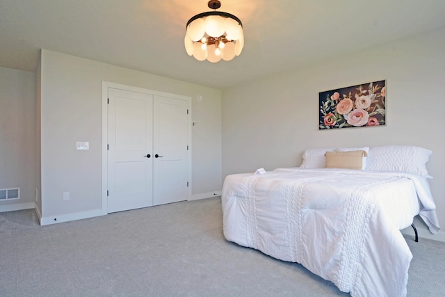 5120 Coronado Dr, Woodbury, MN 55129 - bedroom featuring carpet floors and a closet