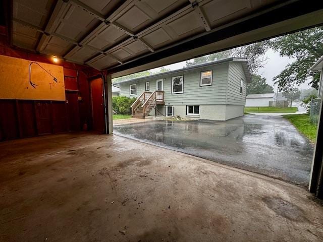 2671 4th Ave NE, Rochester, MN 55906 - view of garage