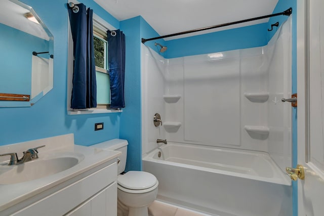 608 Summit Ave S, Sauk Rapids, MN 56379 - bathroom featuring shower / bath combination and vanity