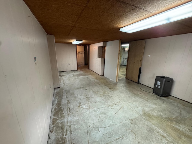 2100 14th St SE, Rochester, MN 55904 - finished basement featuring wooden walls