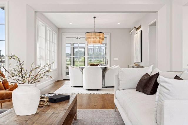 956 Mississippi River Blvd S, Saint Paul, MN 55116 - living area featuring wood finished floors, a chandelier, and recessed lighting