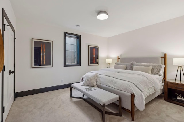 956 Mississippi River Blvd S, Saint Paul, MN 55116 - bedroom featuring light carpet