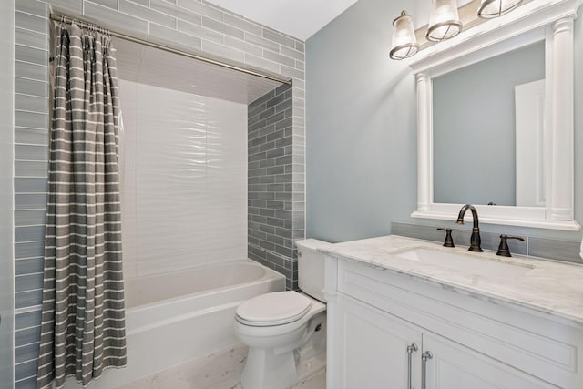 2807 Mckenzie Point Rd, Minnetonka, MN 55391 - bathroom with vanity, shower / bath combo with shower curtain, and marble look tiles