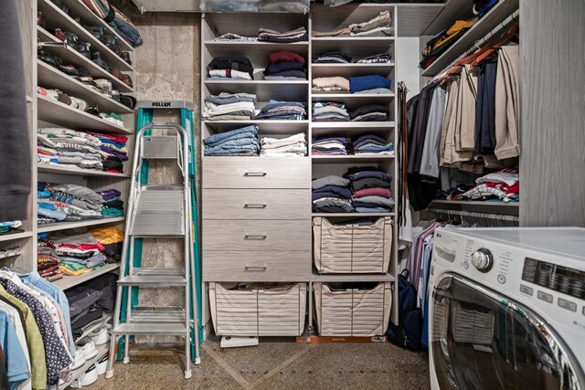 350 Saint Peter St Unit 707, Saint Paul, MN 55102 - spacious closet with washer / clothes dryer