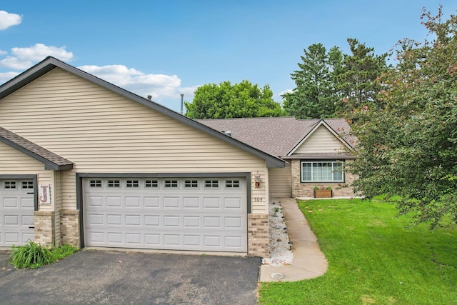 504 Meadows Dr, Hammond, WI 54015 - photo 1