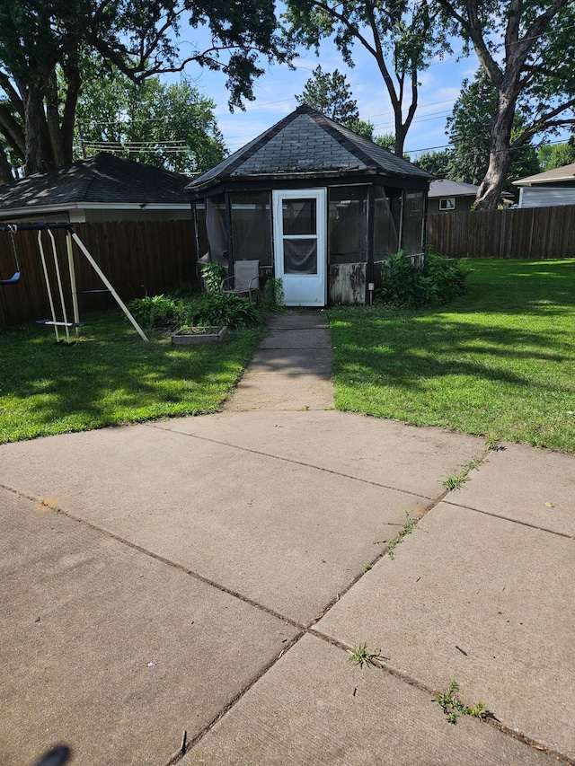5306 Boulder Ln, Brooklyn Center, MN 55429 - view of front of home