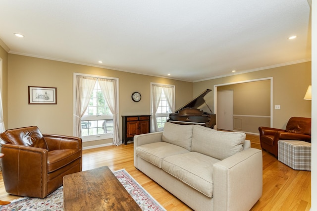 625 Folwell Ln SW, Rochester, MN 55902 - living area featuring light wood-style flooring, recessed lighting, and ornamental molding