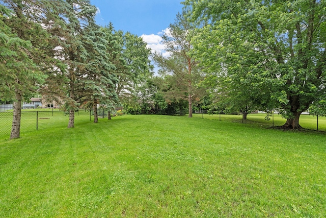 4366 Greenhaven Dr, Vadnais Heights, MN 55127 - photo 5