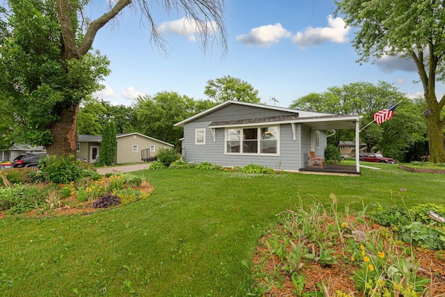 511 9th Ave SW, Faribault, MN 55021 - view of front of home featuring a front yard