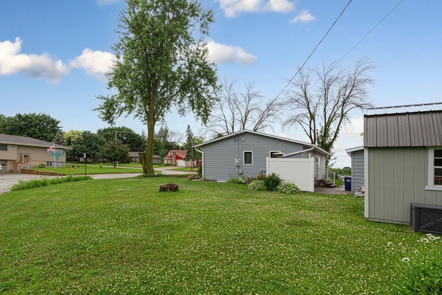 511 9th Ave SW, Faribault, MN 55021 - view of green lawn