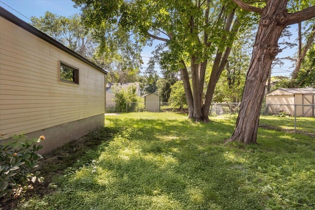 422 Jefferson Ave S, Edina, MN 55343 - view of fenced backyard