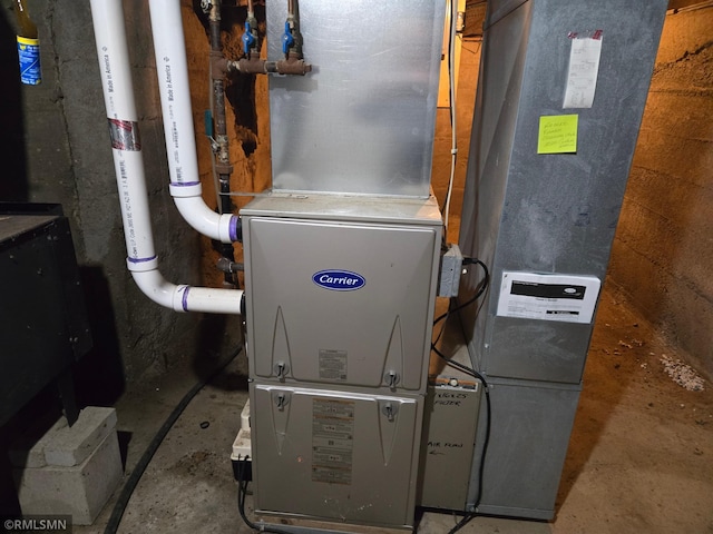 1264 389th Ave NE, Stanchfield Twp, MN 55080 - utilities with heating unit