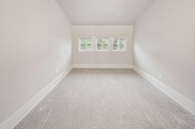 730 13th Ave S, Saint Cloud, MN 56301 - empty room with light colored carpet and baseboards