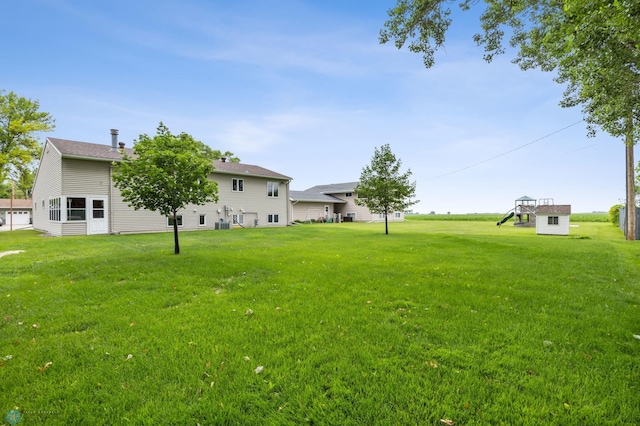 611 4th St NE, Dilworth, MN 56529 - view of grassy yard