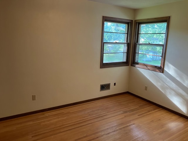 1927 Twin Bluff Rd, Red Wing, MN 55066 - photo 9