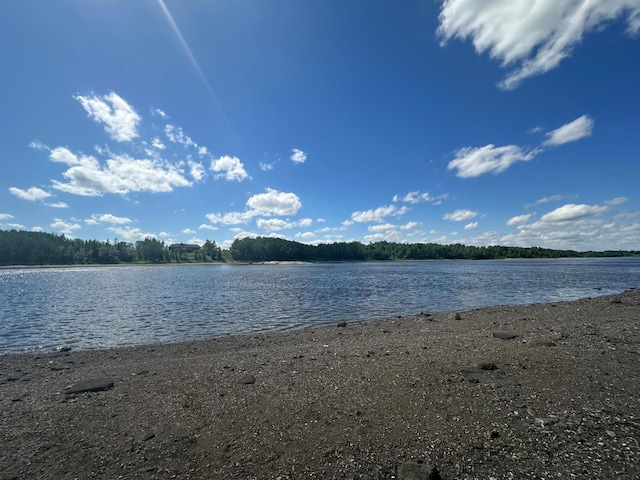 4402 County Road 152, International Falls, MN 56649