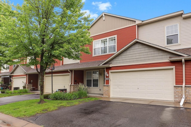 15652 Emerald Dr N Unit 3, Hugo, MN 55038 - view of front of home with asphalt driveway and a garage