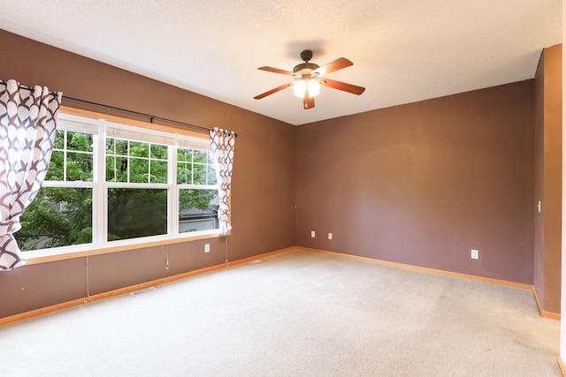 15652 Emerald Dr N Unit 3, Hugo, MN 55038 - unfurnished room with carpet floors and a ceiling fan