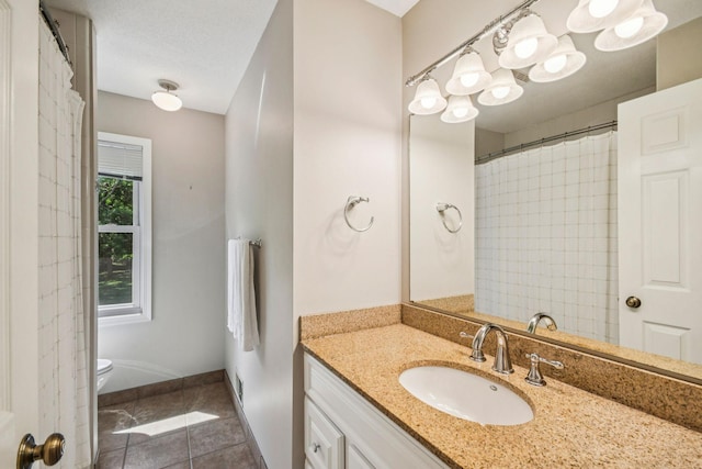 8924 Darnel Rd, Eden Prairie, MN 55347 - bathroom featuring tile patterned flooring and vanity