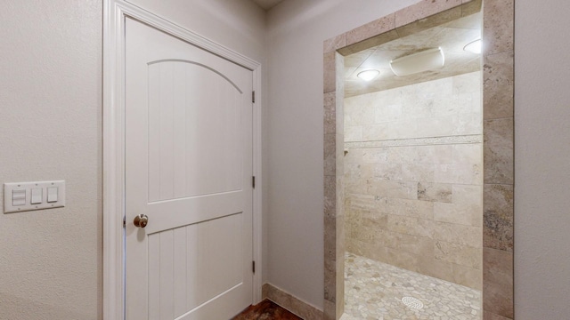 830 Prairie Island Rd N, Winona, MN 55987 - view of hallway