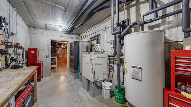 830 Prairie Island Rd N, Winona, MN 55987 - unfinished below grade area featuring water heater and a workshop area