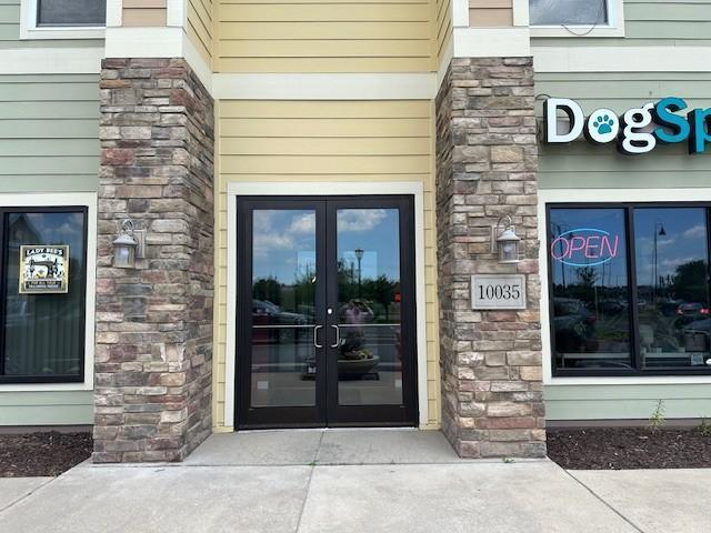 10035 City Walk Dr Unit 103, Woodbury, MN 55129 - photo 2