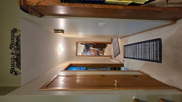 2145 Kenneth Dr, Albert Lea, MN 56007 - hall with a textured wall