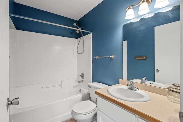 2403 Meadow Dr, Buffalo, MN 55313 - full bathroom featuring vanity and bathing tub / shower combination