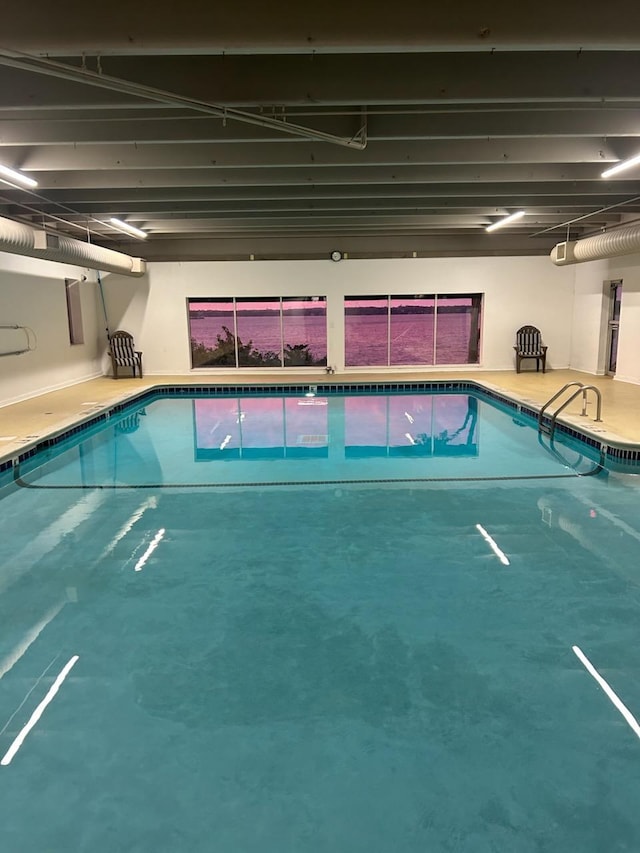 4387 Wilshire Blvd Unit 307, Mound, MN 55364 - view of indoor pool