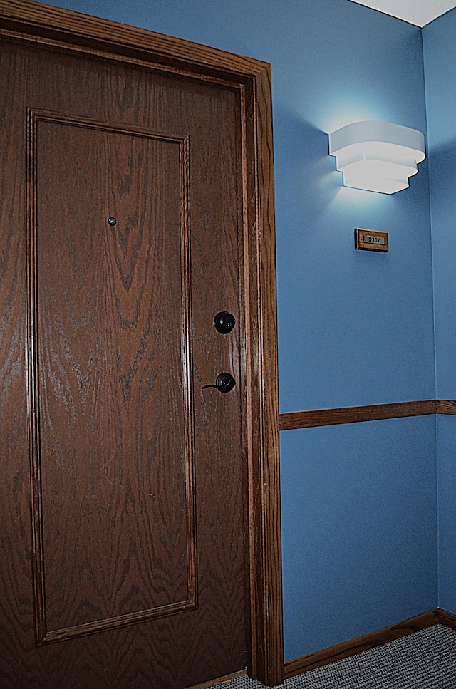 4387 Wilshire Blvd Unit 307, Mound, MN 55364 - detailed view of baseboards