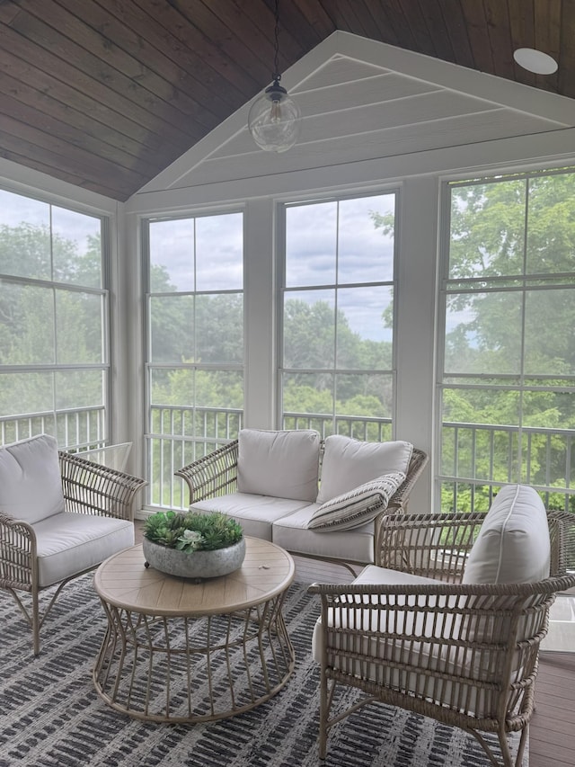 14169 Shady Beach Dr NE, Prior Lake, MN 55372 - sunroom / solarium featuring lofted ceiling