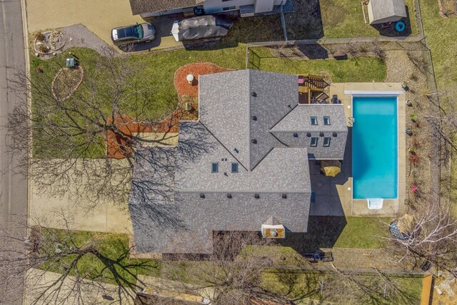 7175 Upper 157th St W, Apple Valley, MN 55124 - view from above of property featuring a pool