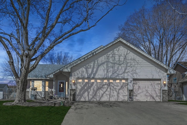 7175 Upper 157th St W, Apple Valley, MN 55124 - view of front of property with driveway, an attached garage, and a front lawn